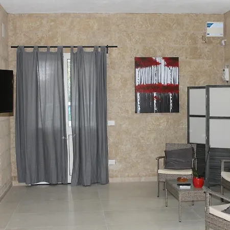 Apartamento La Strea Sant Isidoro (Apulia)